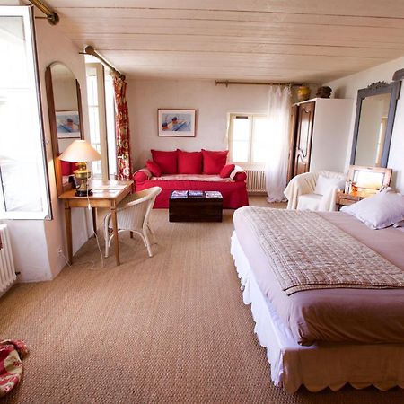 Le Corps De Garde Bed & Breakfast Saint-Martin-de-Re Exterior photo