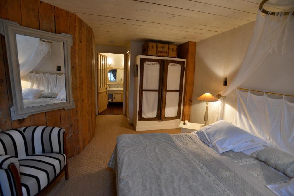 Le Corps De Garde Bed & Breakfast Saint-Martin-de-Re Room photo
